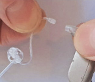 Cleaning_thin_tube_hearing_aid_-_Step_1.2.png